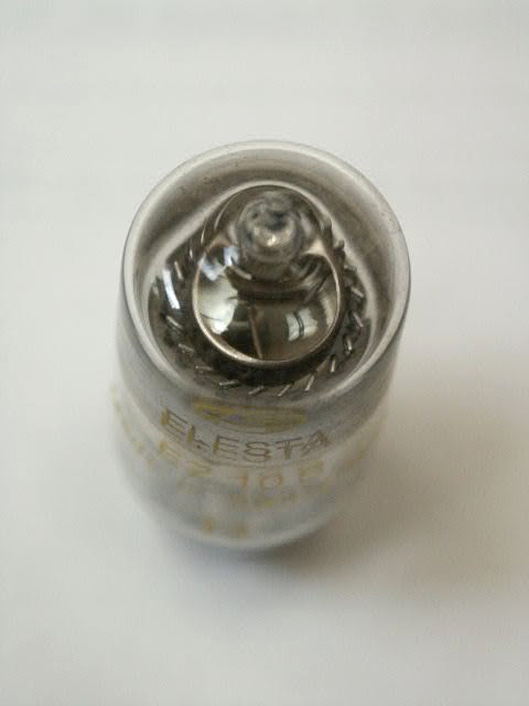 http://www.turbokeu.com/myprojects/nixie/pict0043.jpg