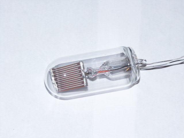 http://www.turbokeu.com/myprojects/nixie/pict0050.jpg