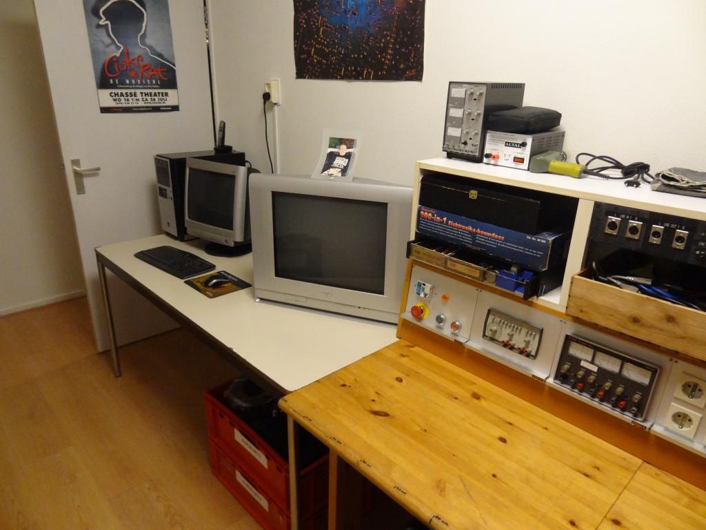 http://img.photobucket.com/albums/v643/Twan1983/Herinrichting%20hobbykamer%202013/DSC00530_zpsa4a91799.jpg