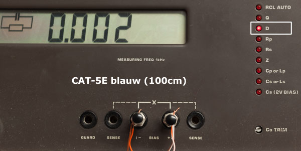 http://www.miedema.dyndns.org/co/2017/r-weerstand/kabel/IMG_0124--RCL-CAT-5-blauw-D-600pix.jpg