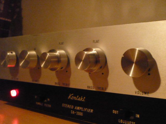 http://i1216.photobucket.com/albums/dd365/PixiP/Kontakt%20SA%202000/P1030133.jpg
