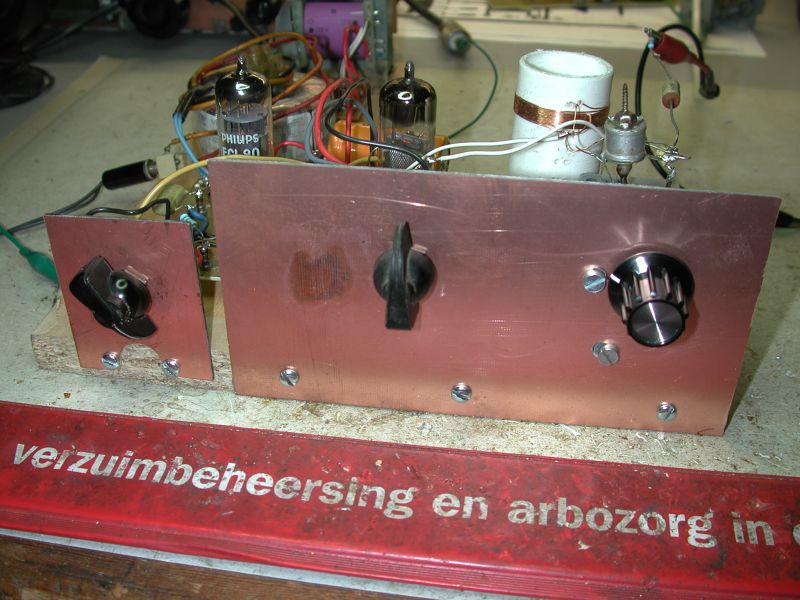 http://welther.nl/hugo/Rechtuit%20experimenten/Front%20aanzicht.JPG