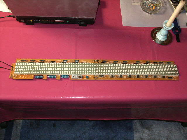 http://www.turbokeu.com/myprojects/dotclock/msgboard.jpg