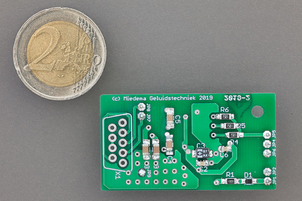 http://www.miedema.dyndns.org/co/2019/rb/clock/IMG_4924--RS-232-SMD-interface-print-v3.2---bottom-600pix.jpg