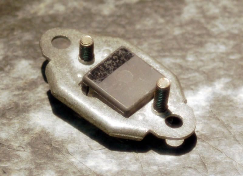 http://i119.photobucket.com/albums/o153/siceffects/semiconductors/DSC_1386.jpg