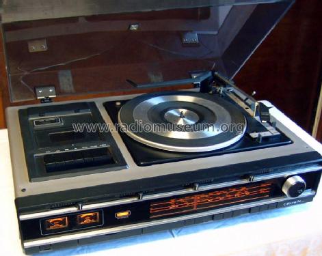 http://www.radiomuseum.org/images/radio/crown_radio_corp/studiomeister_cb1002_160799.jpg