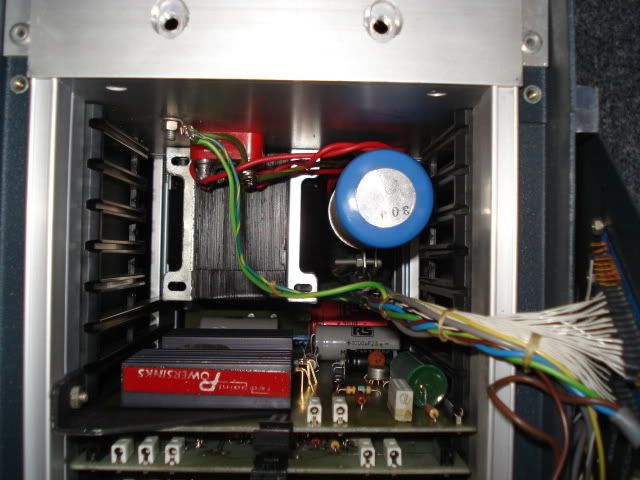 http://i293.photobucket.com/albums/mm42/jeroenzand/Electronics/DSC05468.jpg
