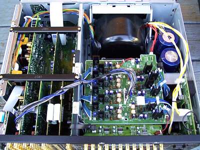 http://www.hometheaterhifi.com/volume_7_3/images/onkyo-tx-ds-989-receiver-inside.jpg