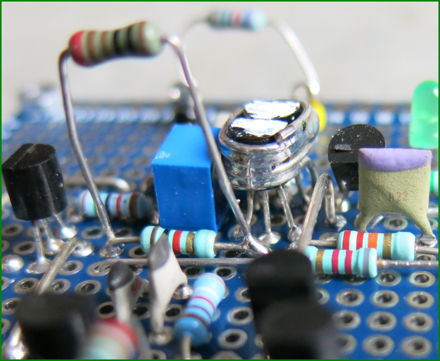 http://www.bramcam.nl/Audio/MAT04-Preamp/MAT04-Preamp-25.png