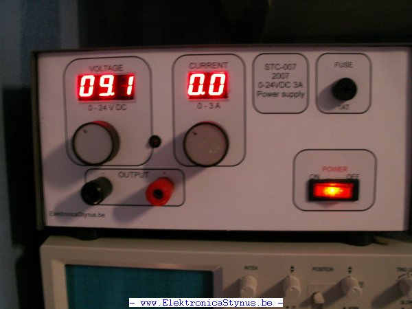 http://www.elektronicastynus.be/Projecten/labvoeding/Labvoeding_4.jpg