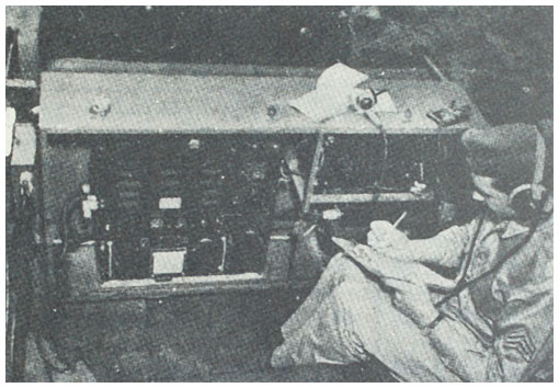 http://www.command-car.com/technik/bilder/radio01.jpg