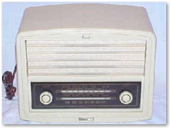 http://www.vintage-radio.com/images/sets/bush/vhf90.jpg