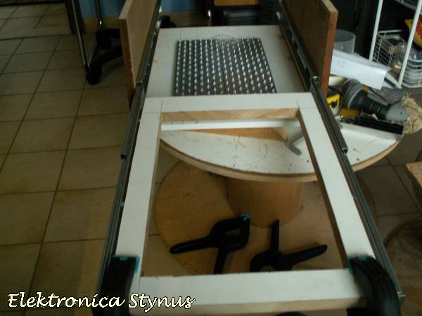 http://image.elektronicastynus.be/81/1311520161.jpg