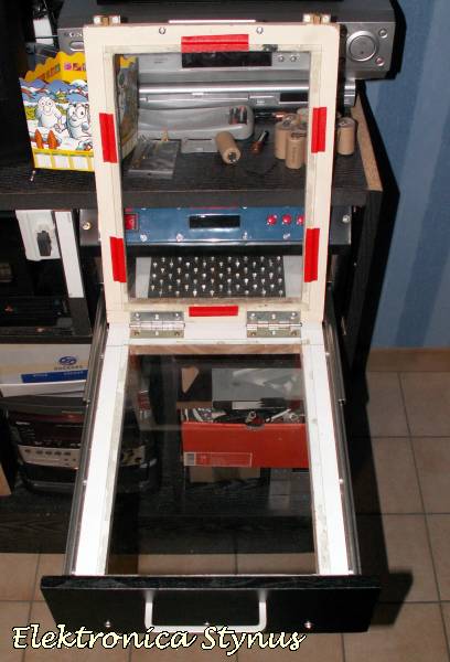 http://image.elektronicastynus.be/81/1313516787.jpg
