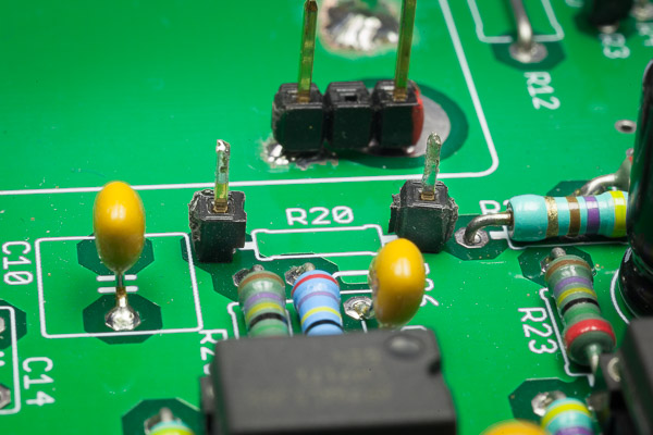 http://www.miedema.dyndns.org/co/2019/ocxo/IMG_4891-Masterclock-R20-printheader-600pix.jpg