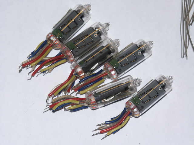 http://www.turbokeu.com/myprojects/nixie/pict0056.jpg