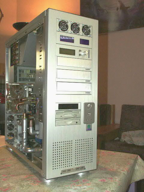 http://www.turbokeu.com/mycomputer/pc-70/pict0245.jpg