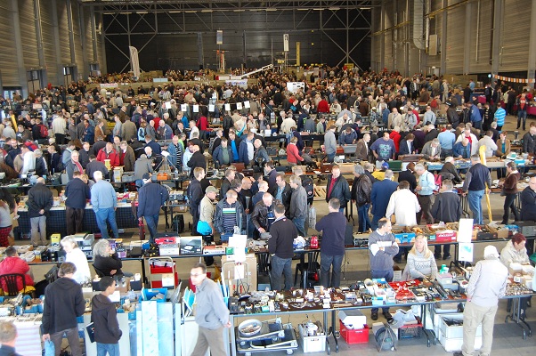 http://www.on6ll.be/foire2012/pgentree1.jpg
