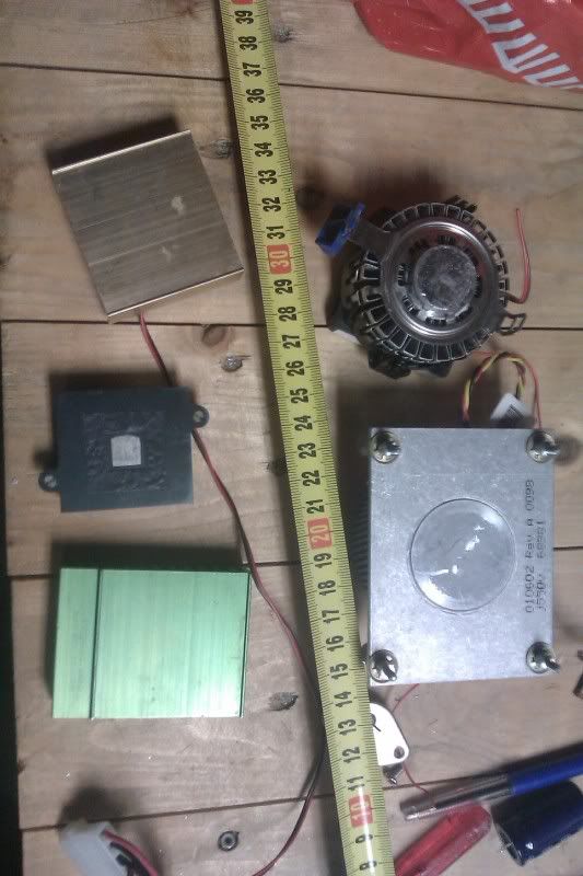 http://i17.photobucket.com/albums/b94/timberleek/IMAG0066-1.jpg