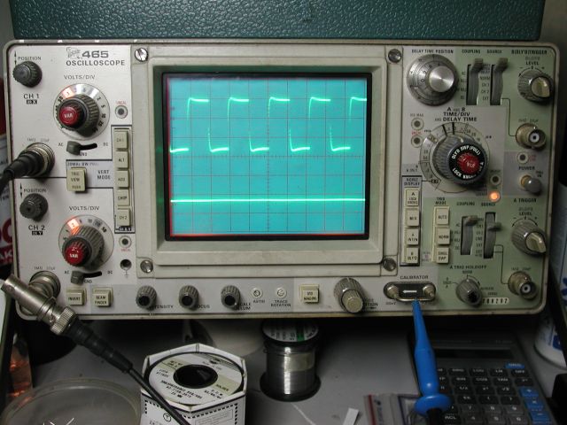 http://welther.nl/hugo/fotos/Bizarre%20elektronica/DSCN0015.JPG