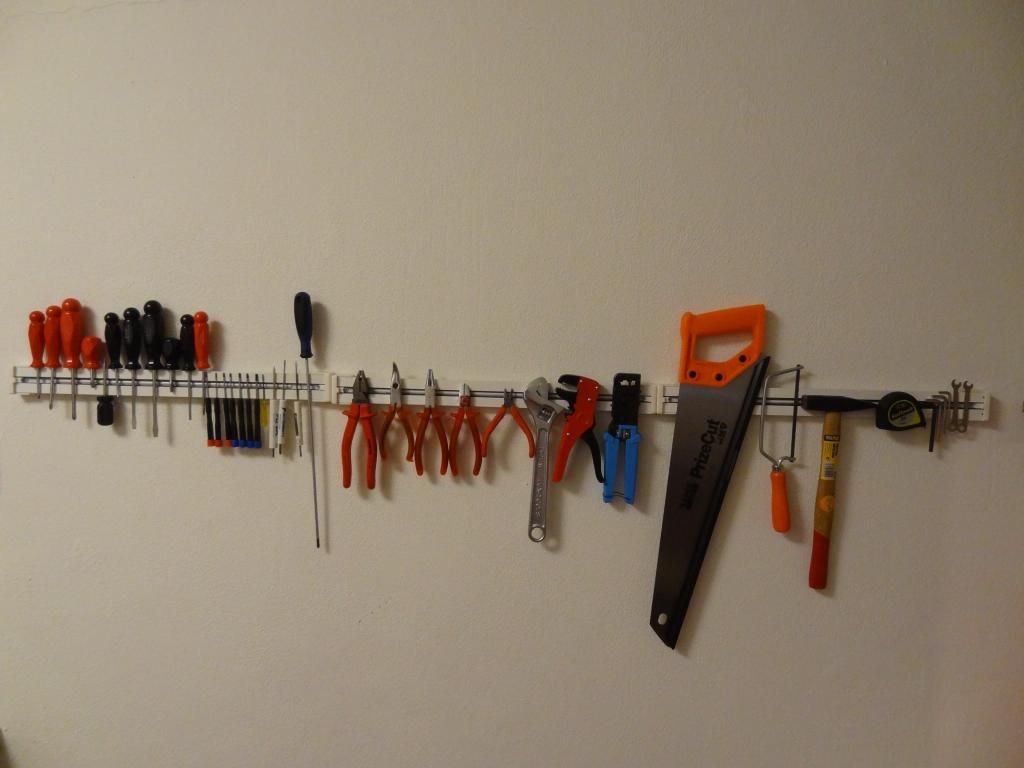 http://img.photobucket.com/albums/v643/Twan1983/Herinrichting%20hobbykamer%202013/DSC00532_zps74574b9c.jpg
