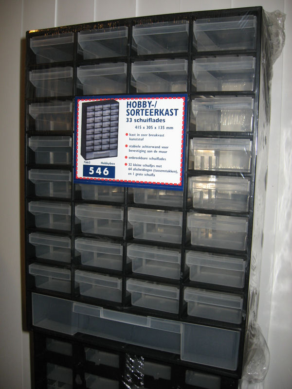 http://www.smdshop.nl/hobbykast.JPG