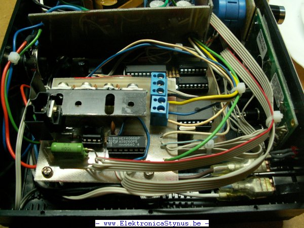 http://www.elektronicastynus.be/Projecten/Functiegenerator/Functiegen_Versterk_7.jpg