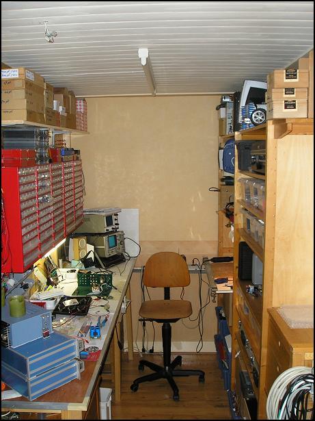 http://www.janfernhout.nl/CO/WERKPLEK/THMB_WERKPLEK_JAN_009.JPG