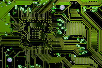 http://learnemc.com/images/tutorials/Guidelines/circuit-board-traces.jpg