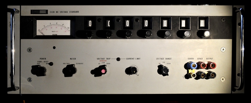http://www.pa4tim.nl/wp-content/uploads/2011/03/fluke332B.jpg