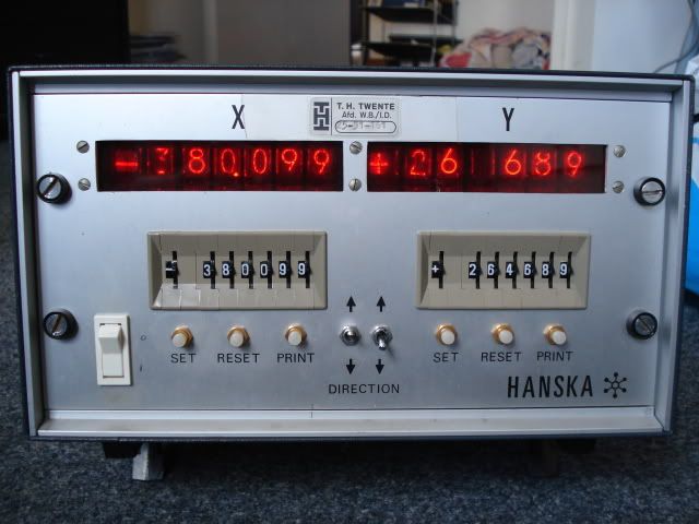 http://i293.photobucket.com/albums/mm42/jeroenzand/Electronics/DSC05457.jpg