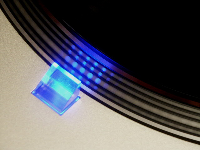 http://www.turbokeu.com/myprojects/audio/pict0027.jpg