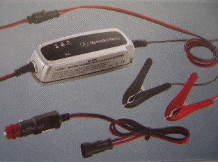 http://www.roadstersolutions.com/media/MB-BattChgr.JPG