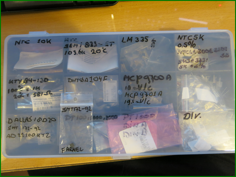 http://www.bramcam.nl/Arduino/TempSensor/Sensor-Doos.png