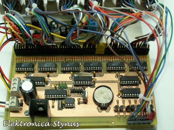 http://www.elektronicastynus.be/Projecten/Werplaats_mods/Nixie_klok/73.jpg