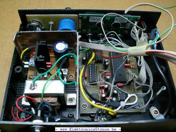 http://www.elektronicastynus.be/Projecten/Functiegenerator/Functiegenerator_5.jpg