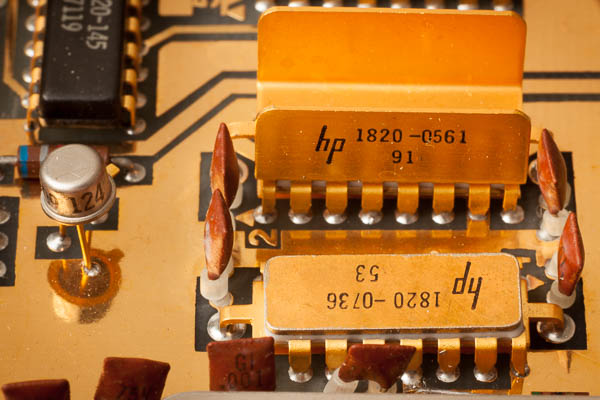 http://www.miedema.dyndns.org/fmpics/Circuits_online/HP5303A/IMG_3580__5303A_HP_goodness-600pix.jpg