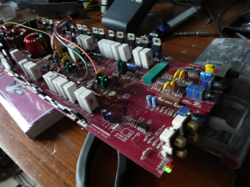 http://i63.photobucket.com/albums/h148/fragme_dmc/electronics/crunch%20600/P1050494.jpg