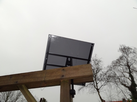 http://gallery.svitterzon.nl/cache/thumbs/large/550-OAR:%20cache[DIR]albums[DIR]Zonnepanelen[DIR]DSC00082.JPG