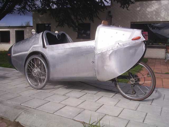 http://www.fordcapri.be/fcapri/alleweder/old/640/FAW2.jpg