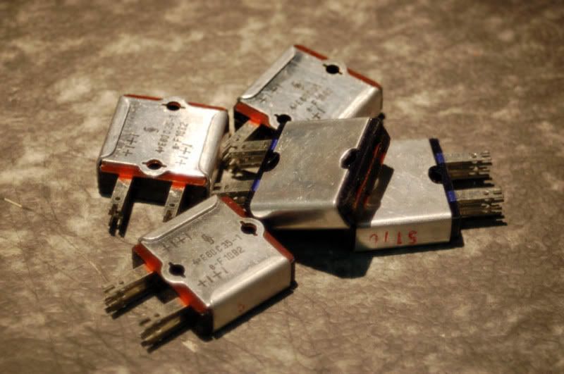 http://i119.photobucket.com/albums/o153/siceffects/semiconductors/DSC_1405.jpg