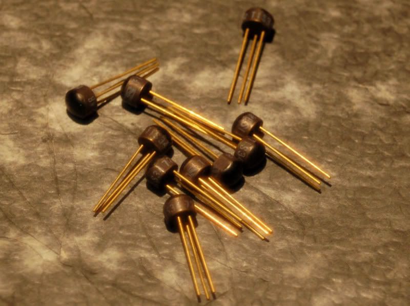 http://i119.photobucket.com/albums/o153/siceffects/semiconductors/DSC_1400.jpg