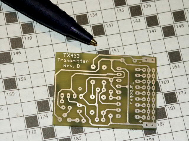 http://www.turbokeu.com/myprojects/ledclock/pict0042.jpg