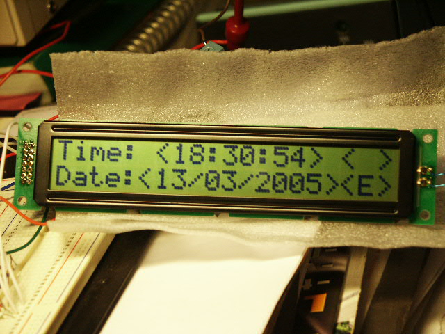 http://www.turbokeu.com/myprojects/lcdclock/dcf20-3.jpg