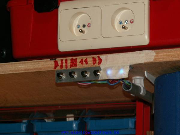 http://www.elektronicastynus.be/Projecten/Werplaats_mods/Winamp_remote_control/winamp%20remote%20control%2001.jpg