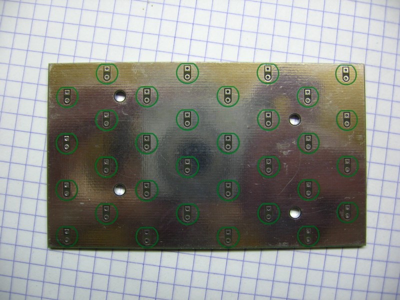 http://www.kleinisfijn.nl/co/pcbs/img_0041.jpg