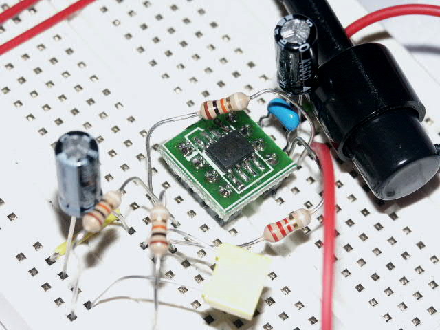 http://www.turbokeu.com/myprojects/vfdclock/pict0010.jpg